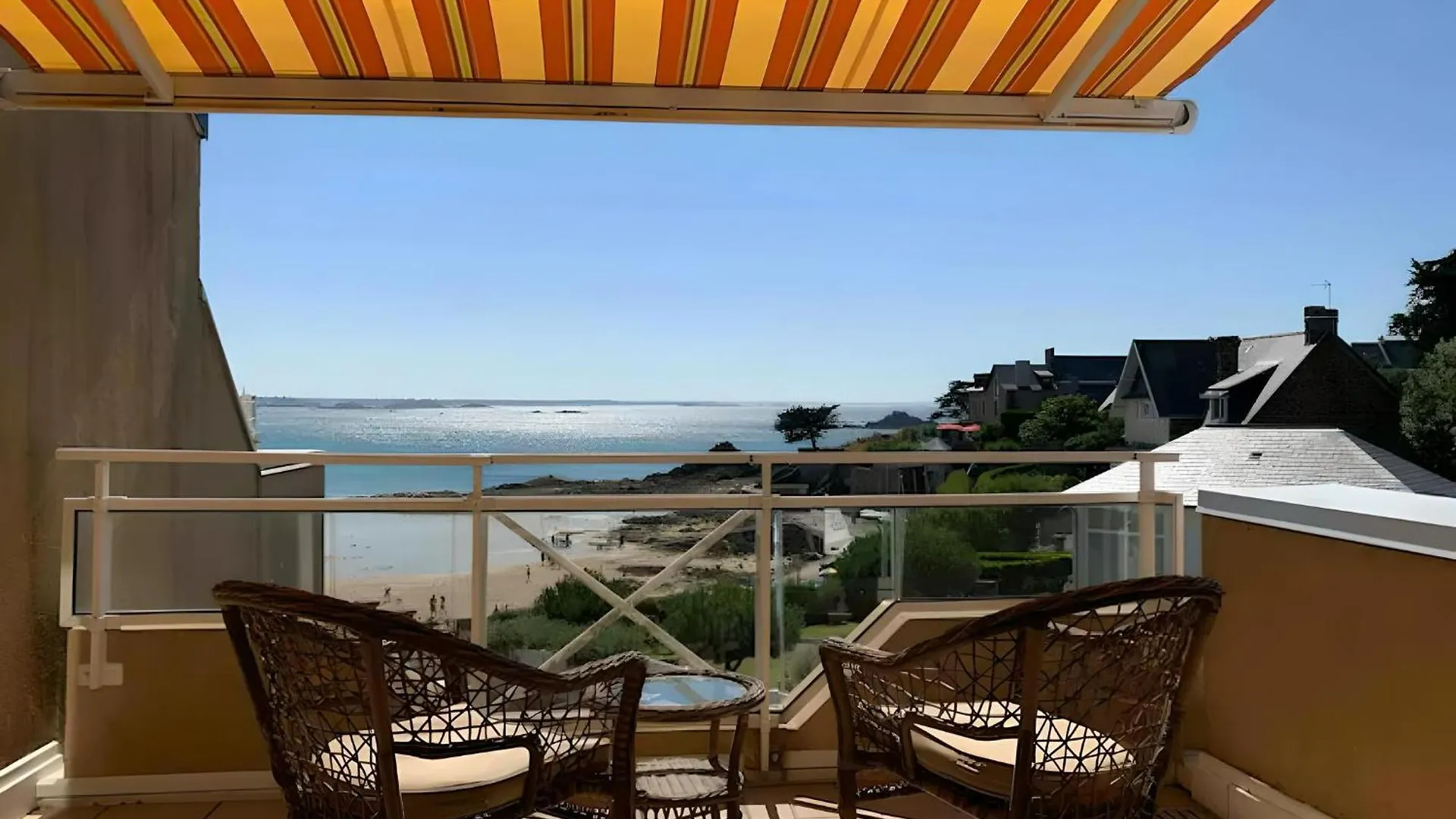 Le Minihic Apartment Saint-Malo