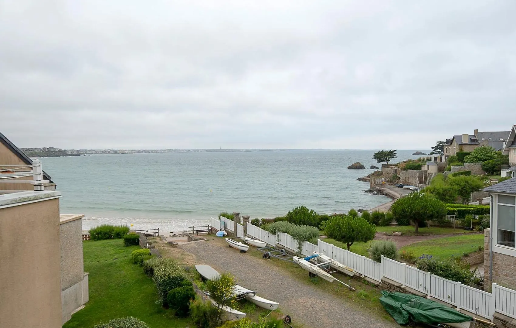 Le Minihic Apartment Saint-Malo France